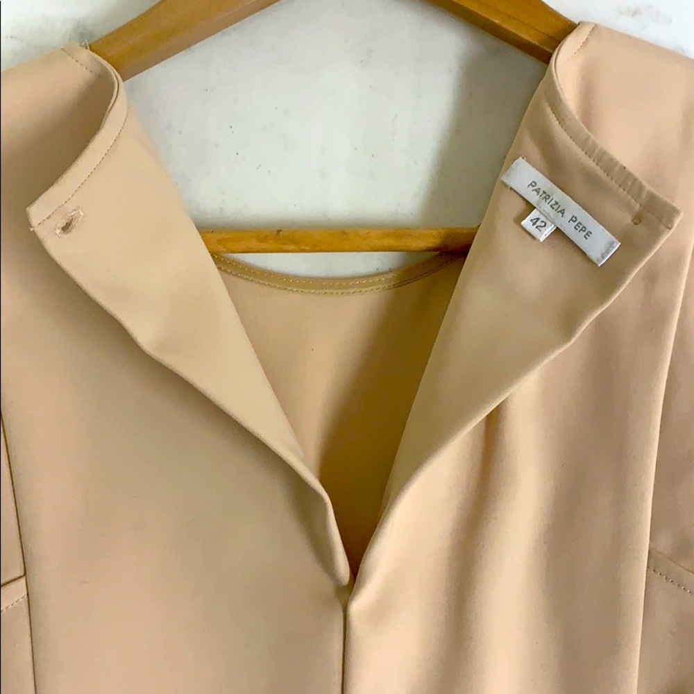 💥DRESS SALE💥 PATRIZIA PEPE SLEEVELESS DRESS IN CREAM - Picture 7 of 10